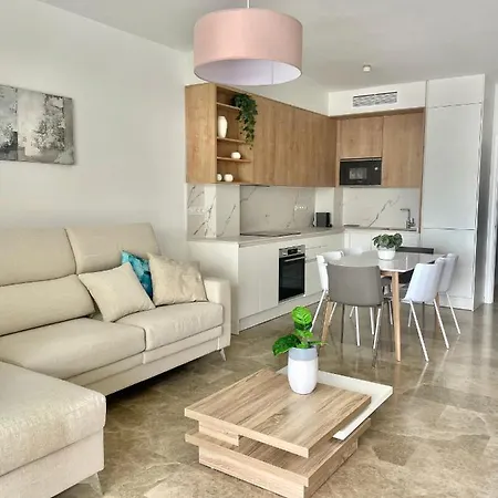 The Retreat House - Private Pool